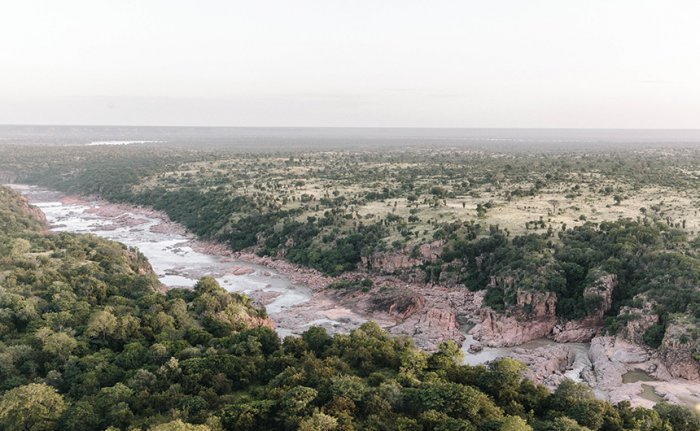 Unusual Safaris in Zimbabwe – Chilo Gorge Safari Lodge